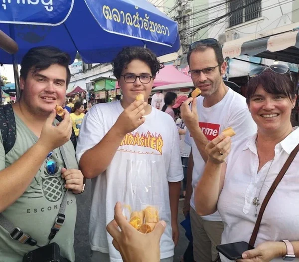 Amphawa Floating Market