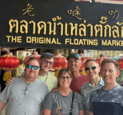 Floating market
